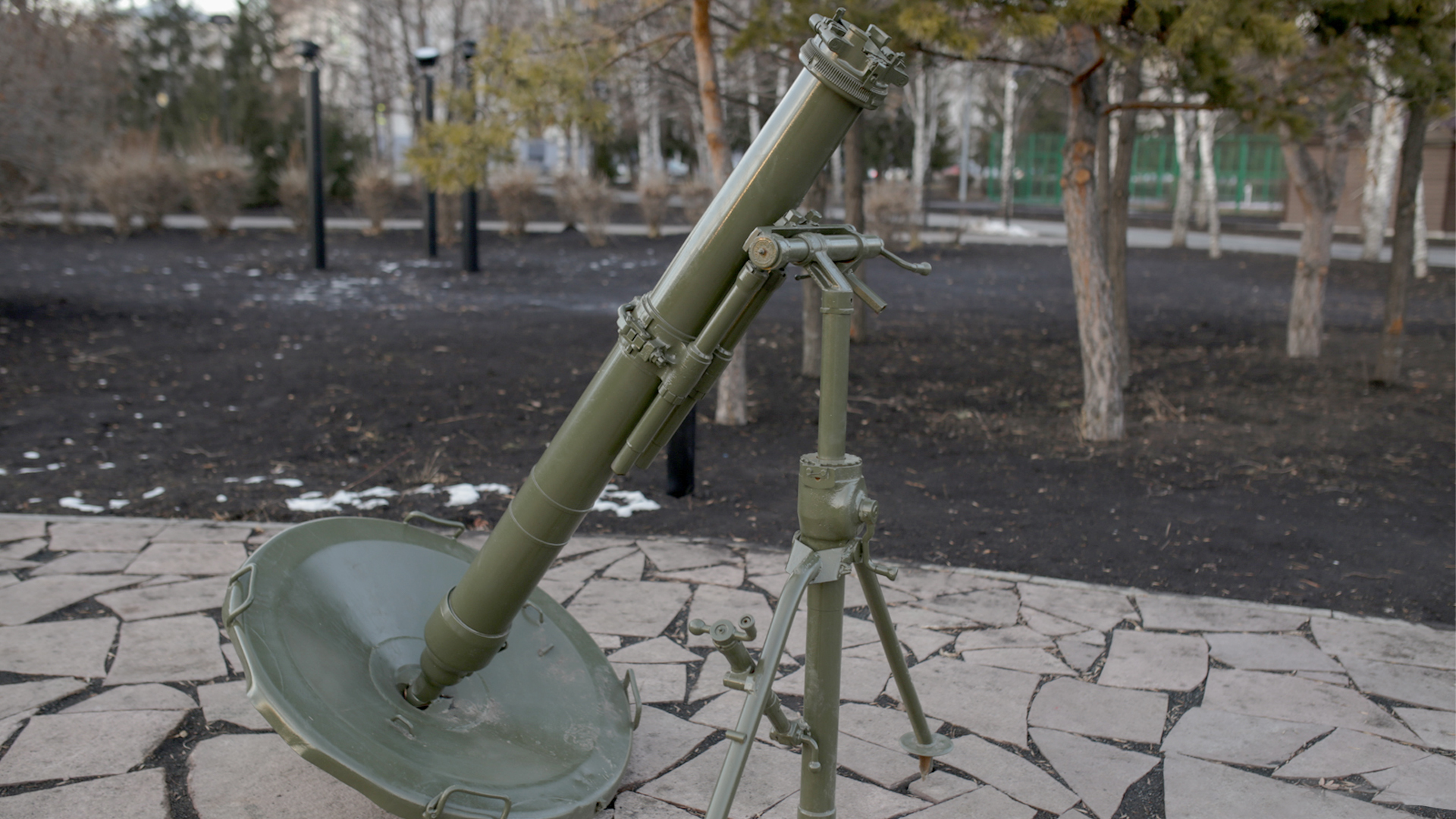 Миномет 120 мм